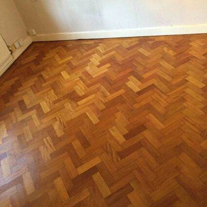 Parquet Cherry, Watford