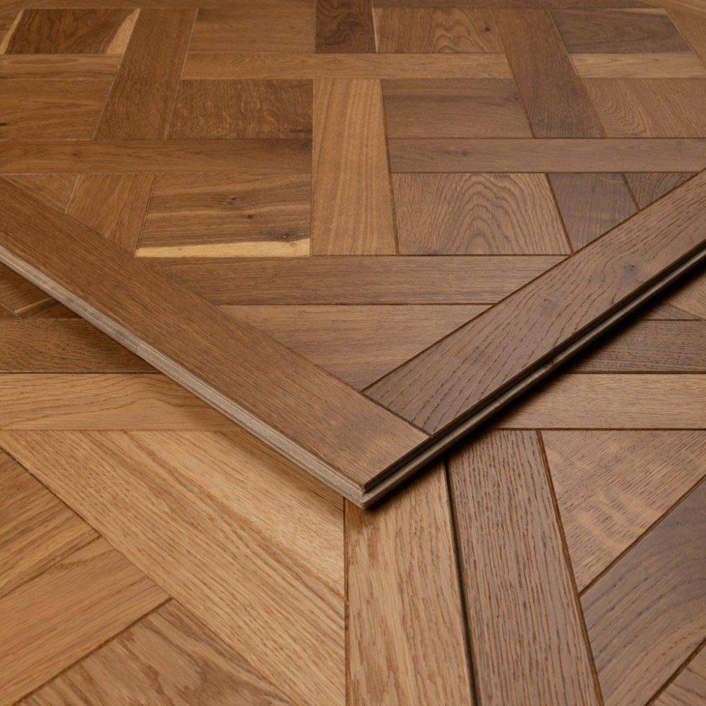 brown Versaille Panel
