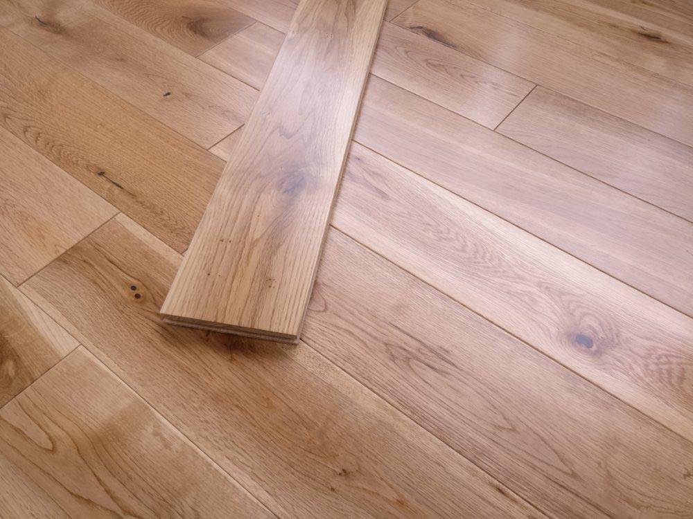 Oak Gallery Crafted