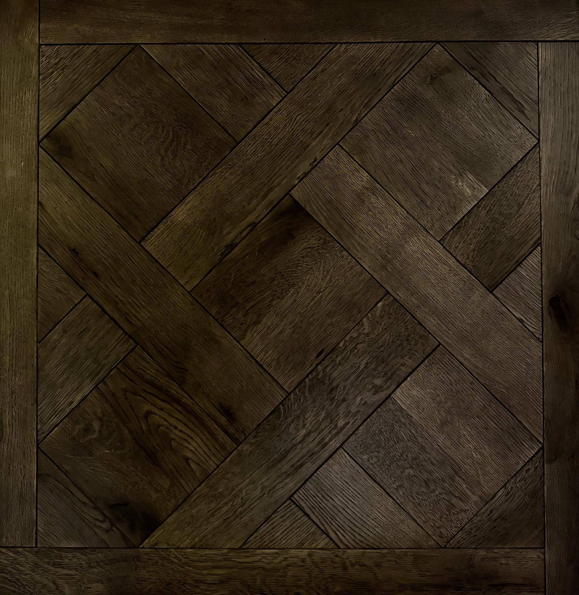 Distressed Versailles